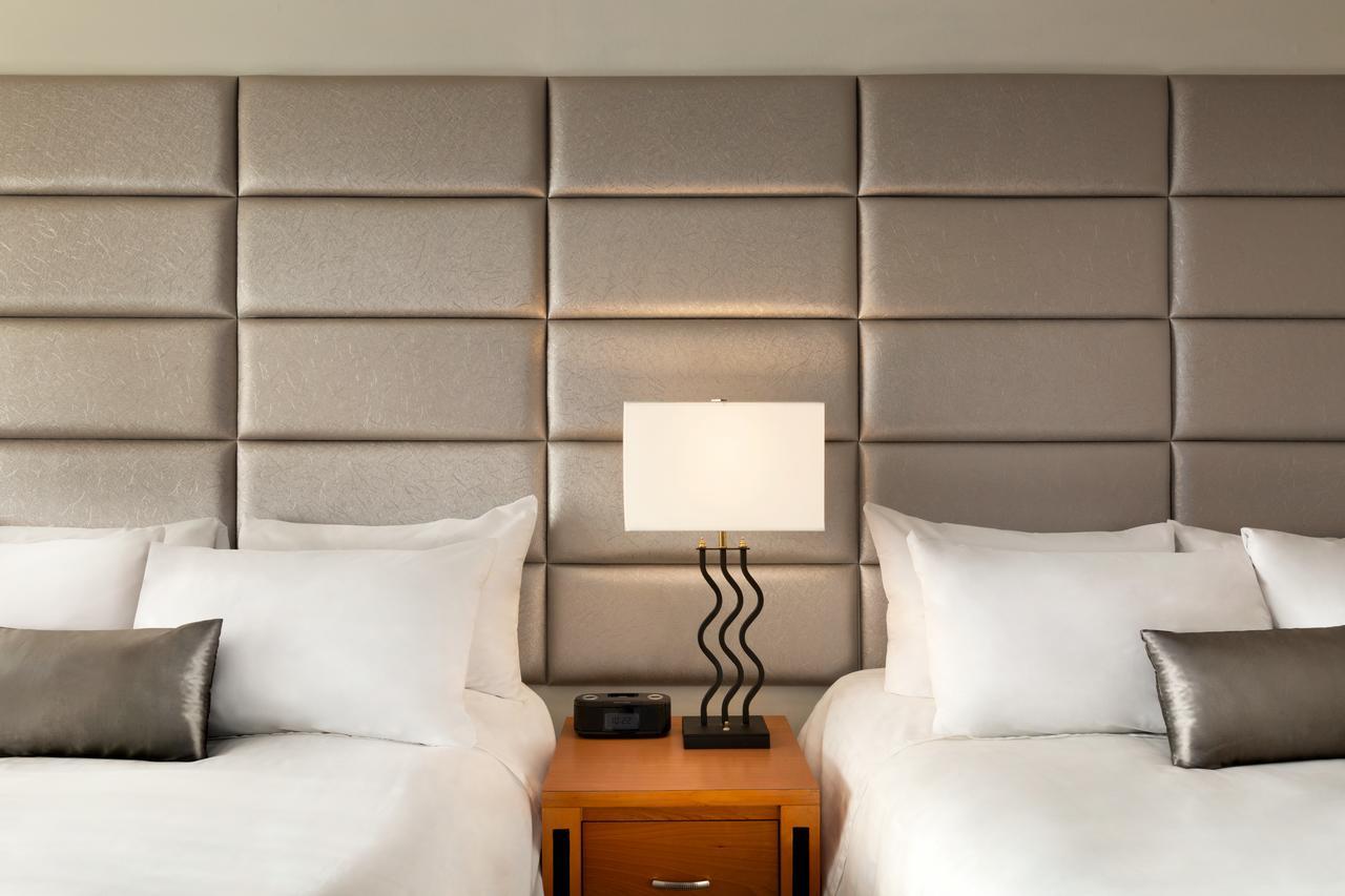 Poco Inn And Suites Hotel And Conference Center Port Coquitlam Eksteriør bilde