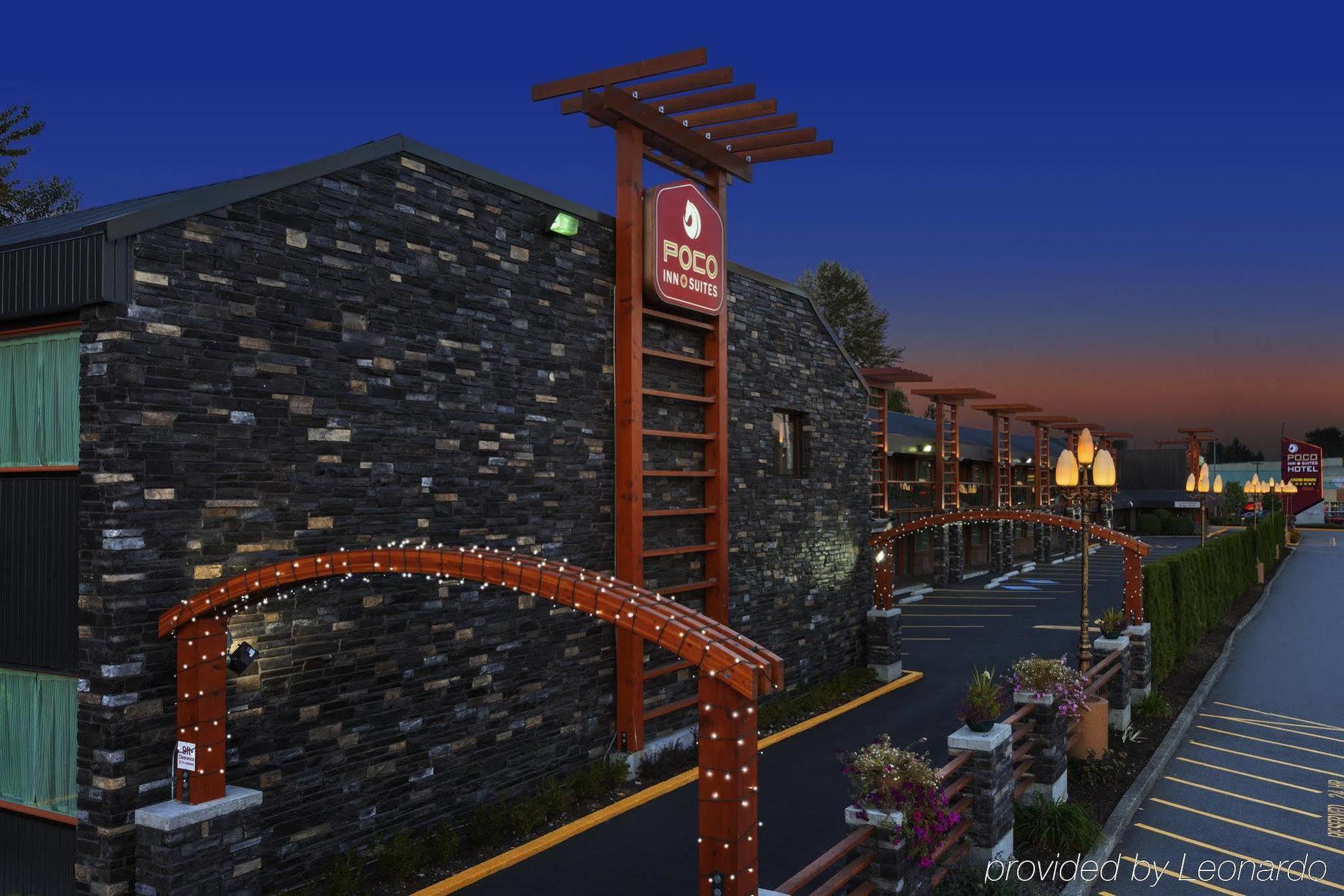 Poco Inn And Suites Hotel And Conference Center Port Coquitlam Eksteriør bilde