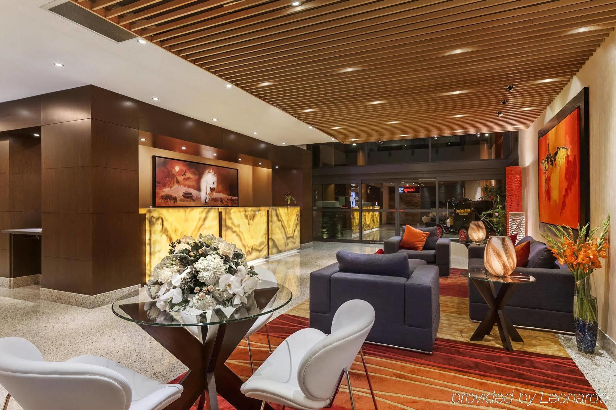 Poco Inn And Suites Hotel And Conference Center Port Coquitlam Eksteriør bilde