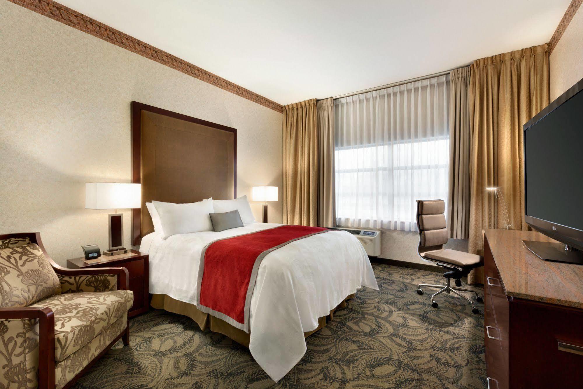 Poco Inn And Suites Hotel And Conference Center Port Coquitlam Eksteriør bilde